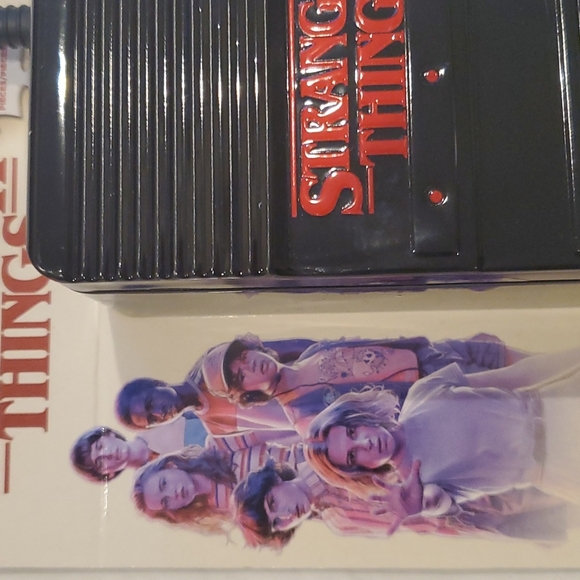 Netflix Stranger Things puzzle - Picture 2 of 6